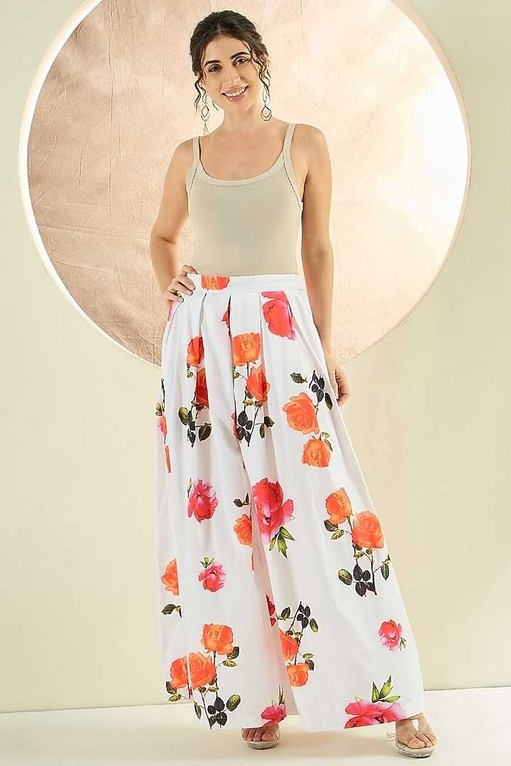 White Cotton Poplin Jacket Set by First Resort by Ramola Bachchan at Pernia's Pop Up Shop
