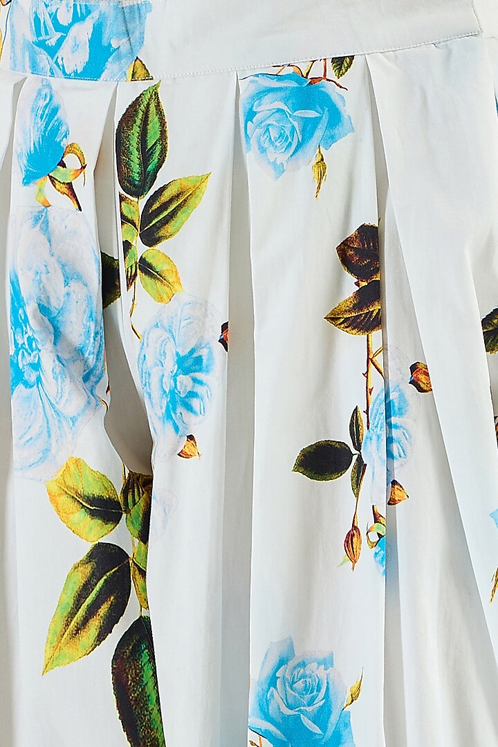 White Cotton Poplin Jacket Set by First Resort by Ramola Bachchan at Pernia's Pop Up Shop