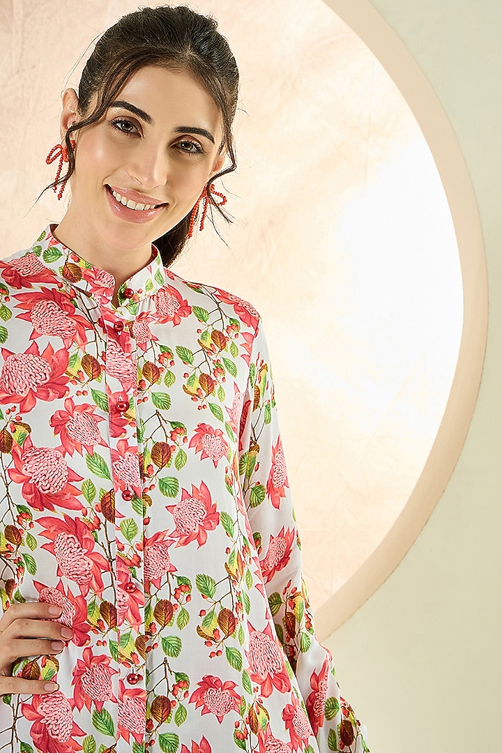 Coral & Green Bemberg Modal Satin Floral Printed Co-Ord Set by First Resort by Ramola Bachchan at Pernia's Pop Up Shop