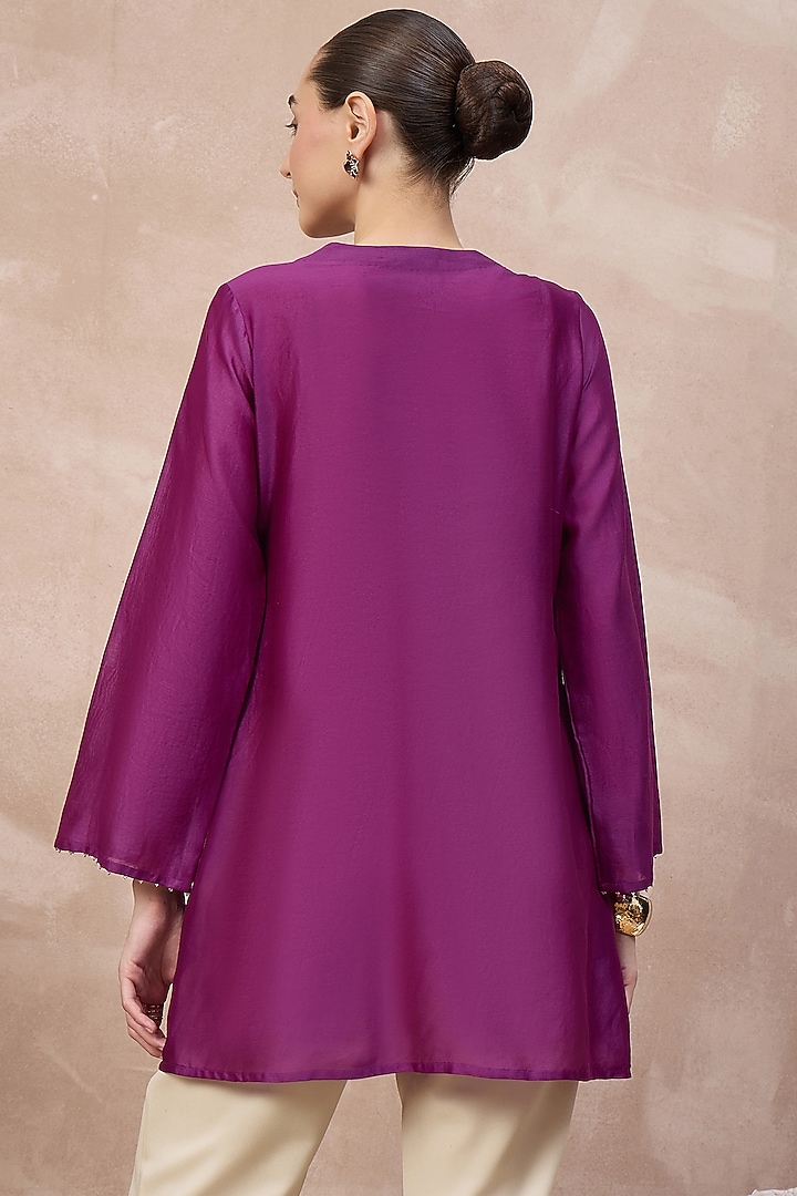 Purple Chanderi Floral Zari Embroidered Short Kurta by First Resort by Ramola Bachchan at Pernia's Pop Up Shop