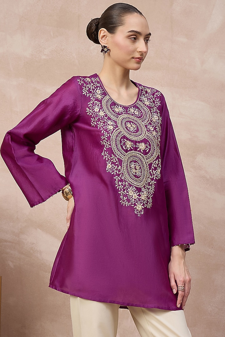 Purple Chanderi Floral Zari Embroidered Short Kurta by First Resort by Ramola Bachchan at Pernia's Pop Up Shop