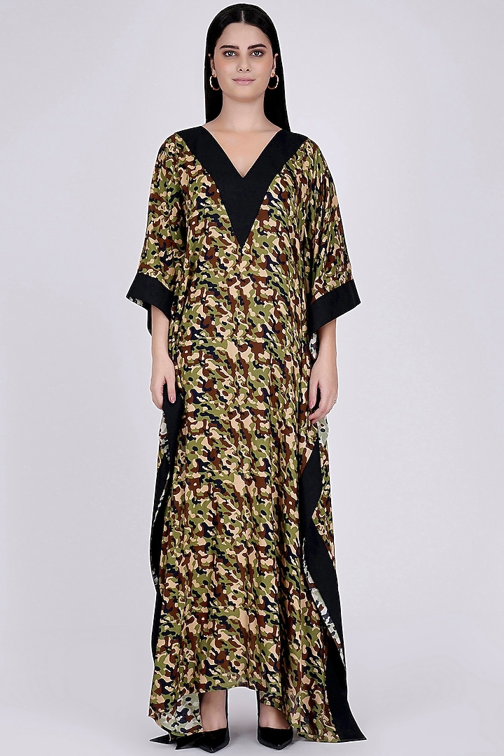 Forest Green Printed Kaftan by First Resort by Ramola Bachchan at Pernia's Pop Up Shop