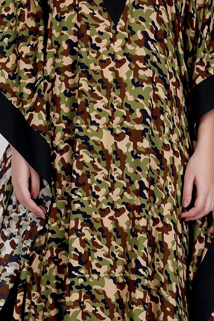 Forest Green Printed Kaftan by First Resort by Ramola Bachchan at Pernia's Pop Up Shop