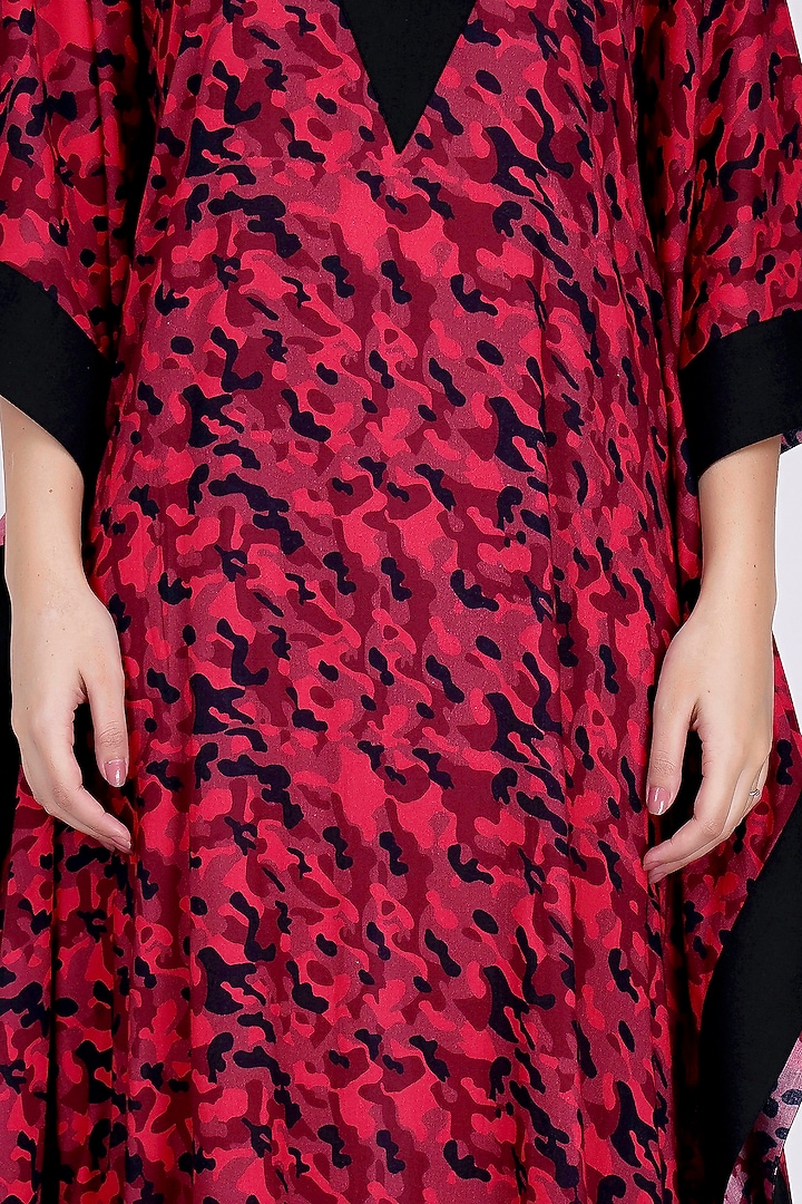 Red Printed Kaftan by First Resort by Ramola Bachchan at Pernia's Pop Up Shop