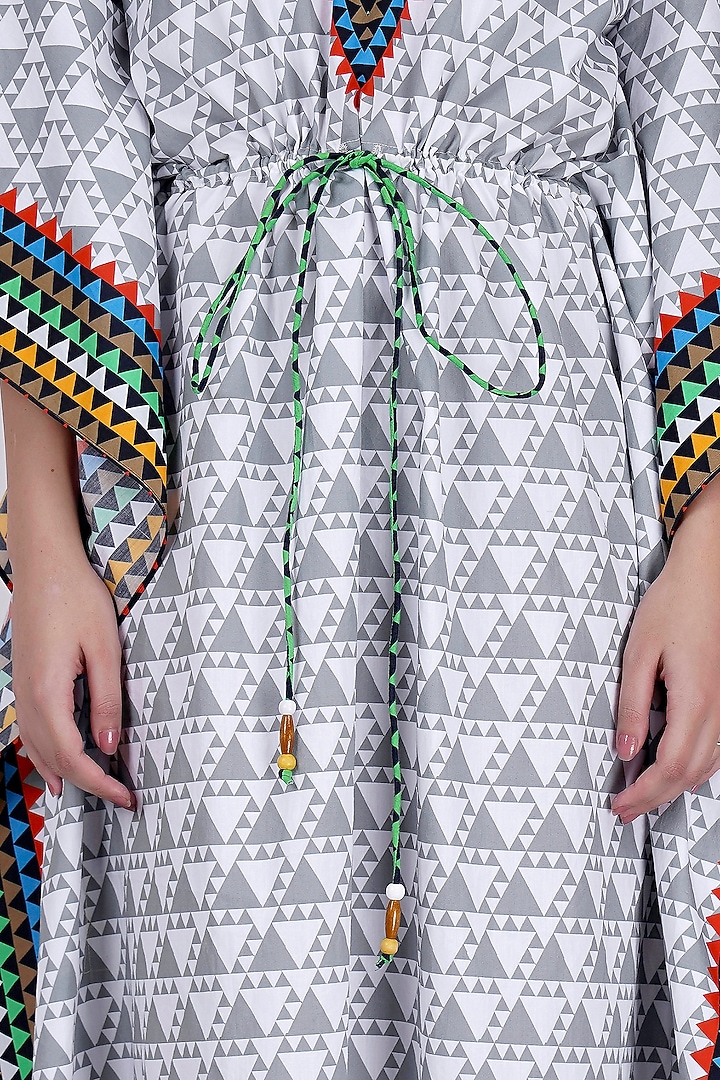 Grey & White Printed Kaftan by First Resort by Ramola Bachchan at Pernia's Pop Up Shop