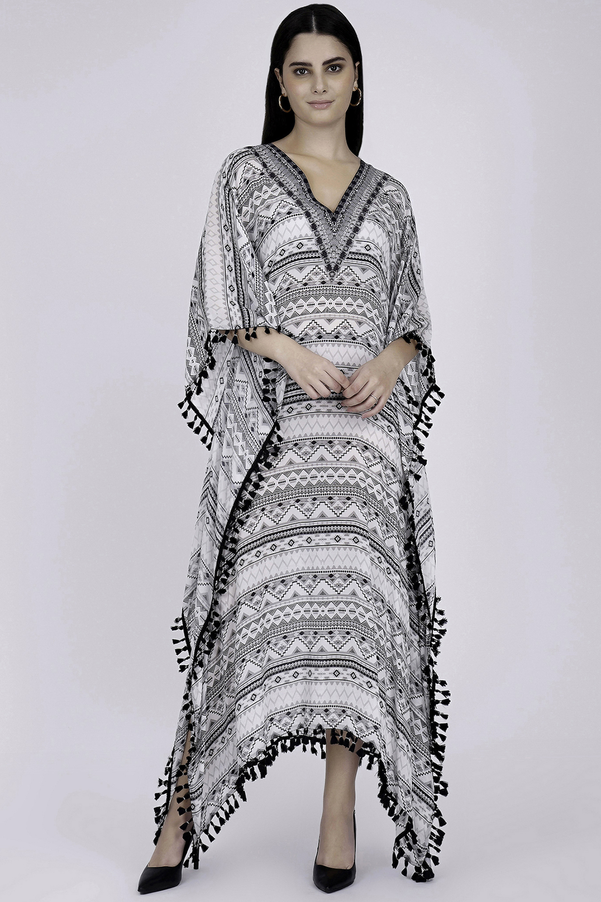 Grey Aztec Printed Kaftan by First Resort by Ramola Bachchan at Pernia's Pop Up Shop