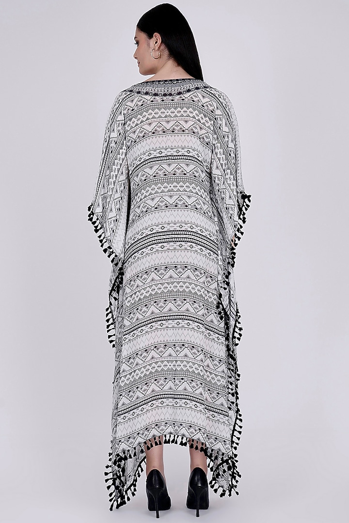 Grey Aztec Printed Kaftan by First Resort by Ramola Bachchan at Pernia's Pop Up Shop