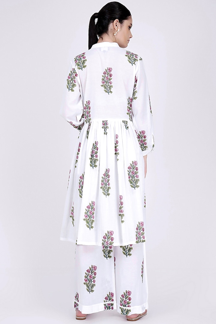 White Printed Kurta Set by First Resort by Ramola Bachchan at Pernia's Pop Up Shop