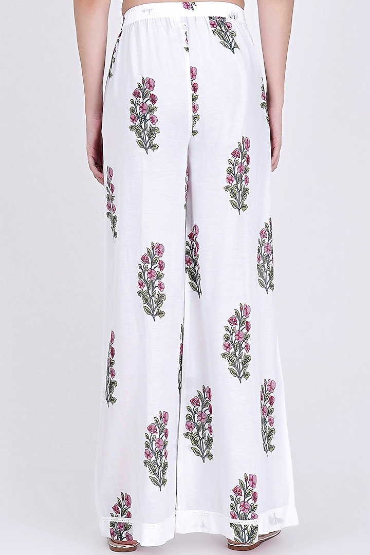 White Printed Kurta Set by First Resort by Ramola Bachchan at Pernia's Pop Up Shop