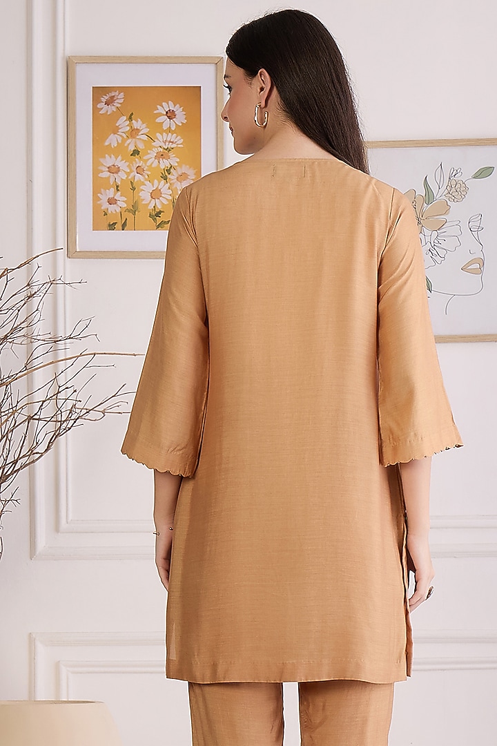 Sepia Colored Viscose Bamberg Muslin Embroidered Kurta by First Resort by Ramola Bachchan at Pernia's Pop Up Shop