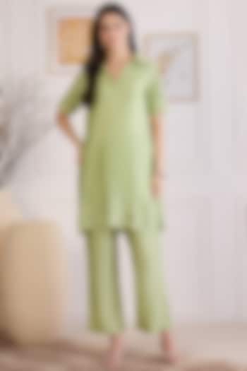 Mint Green Chanderi Embroidered Kurta Set by First Resort by Ramola Bachchan at Pernia's Pop Up Shop