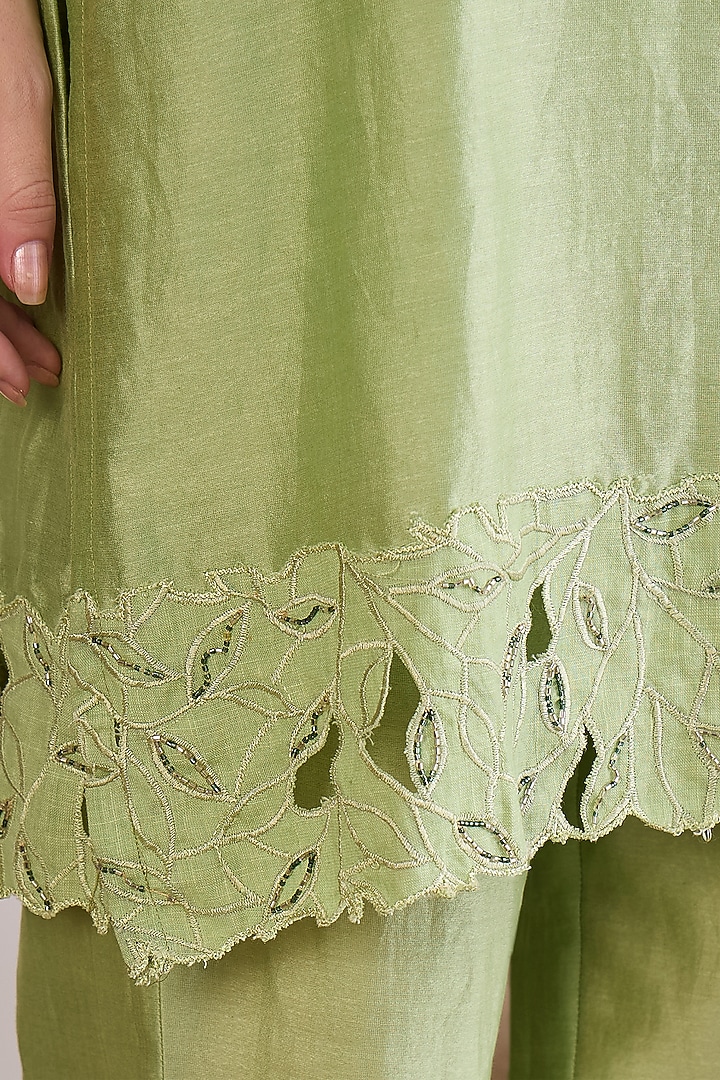 Mint Green Chanderi Embroidered Kurta Set by First Resort by Ramola Bachchan at Pernia's Pop Up Shop