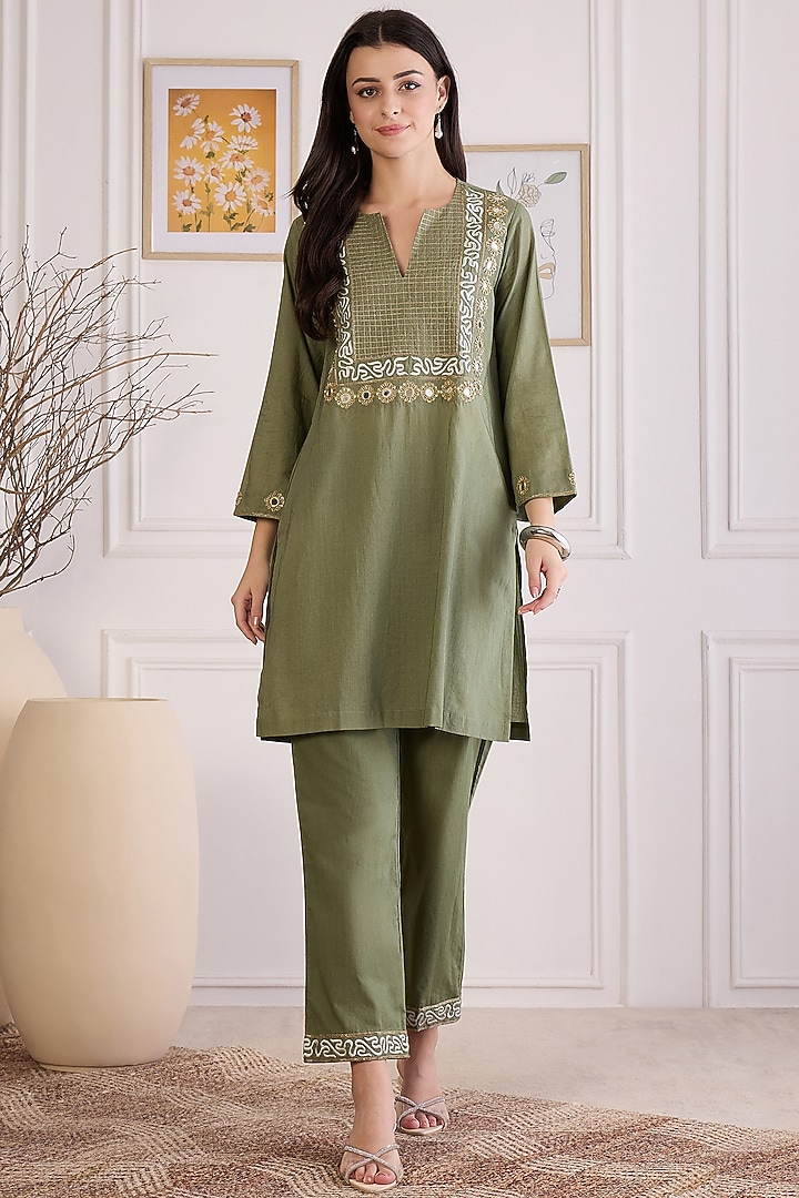 Green Cotton Cambric Embroidered Co-Ord Set by First Resort by Ramola Bachchan at Pernia's Pop Up Shop
