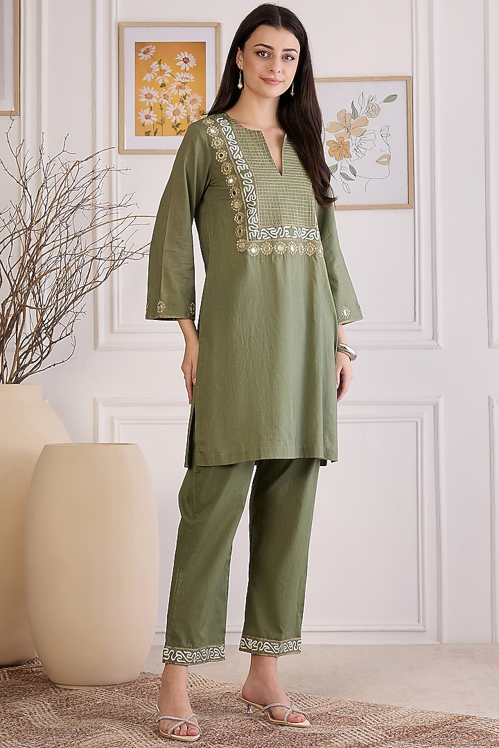 Green Cotton Cambric Embroidered Co-Ord Set by First Resort by Ramola Bachchan at Pernia's Pop Up Shop