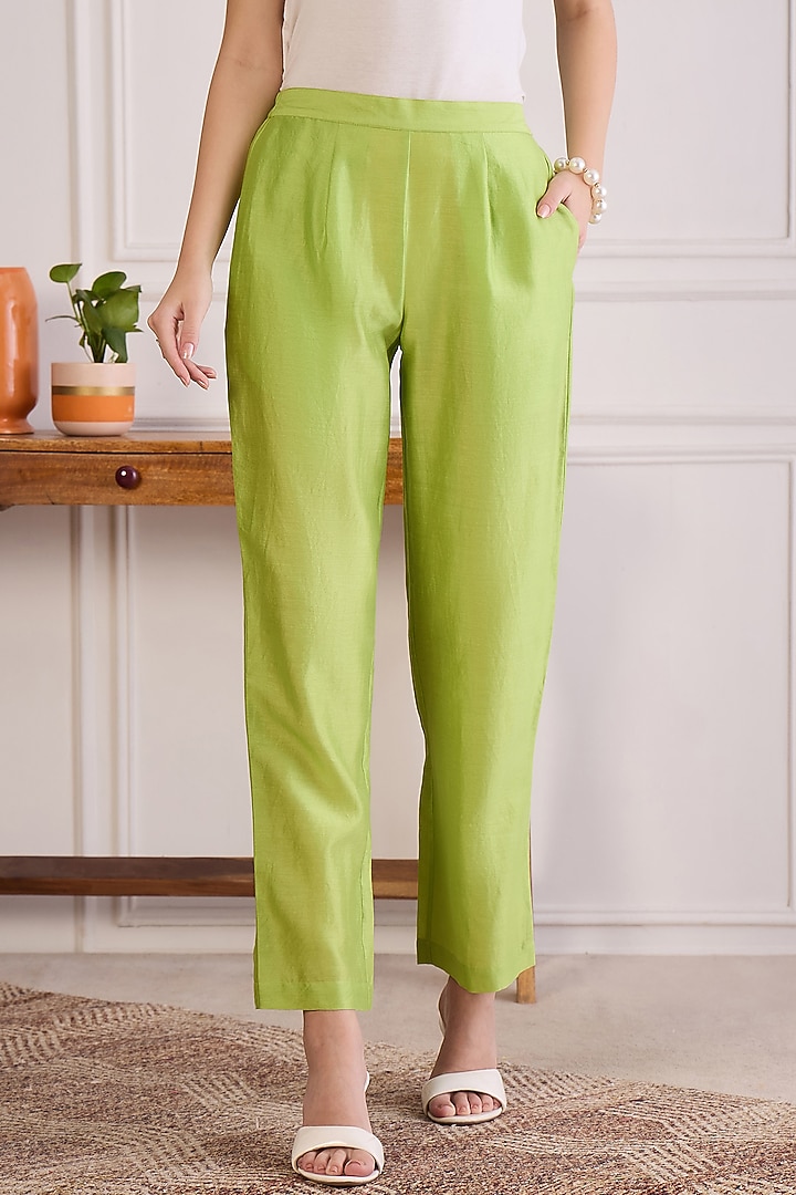 Lime Green Chanderi Beaded Co-Ord Set by First Resort by Ramola Bachchan at Pernia's Pop Up Shop