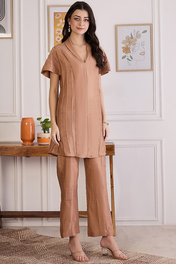 Copper Brown Chanderi Embroidered Kurta Set by First Resort by Ramola Bachchan at Pernia's Pop Up Shop