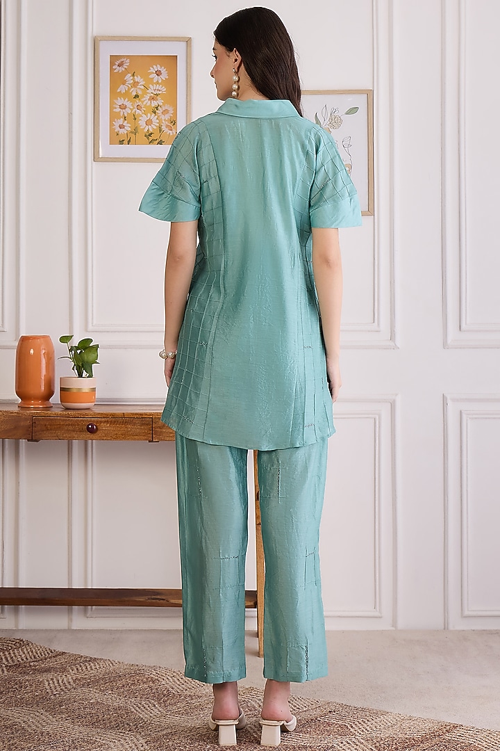 Sapphire Blue Chanderi Embroidered Kurta Set by First Resort by Ramola Bachchan at Pernia's Pop Up Shop