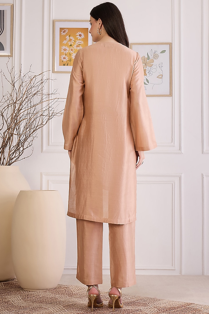Apricot Colored Chanderi Co-Ord Set by First Resort by Ramola Bachchan at Pernia's Pop Up Shop