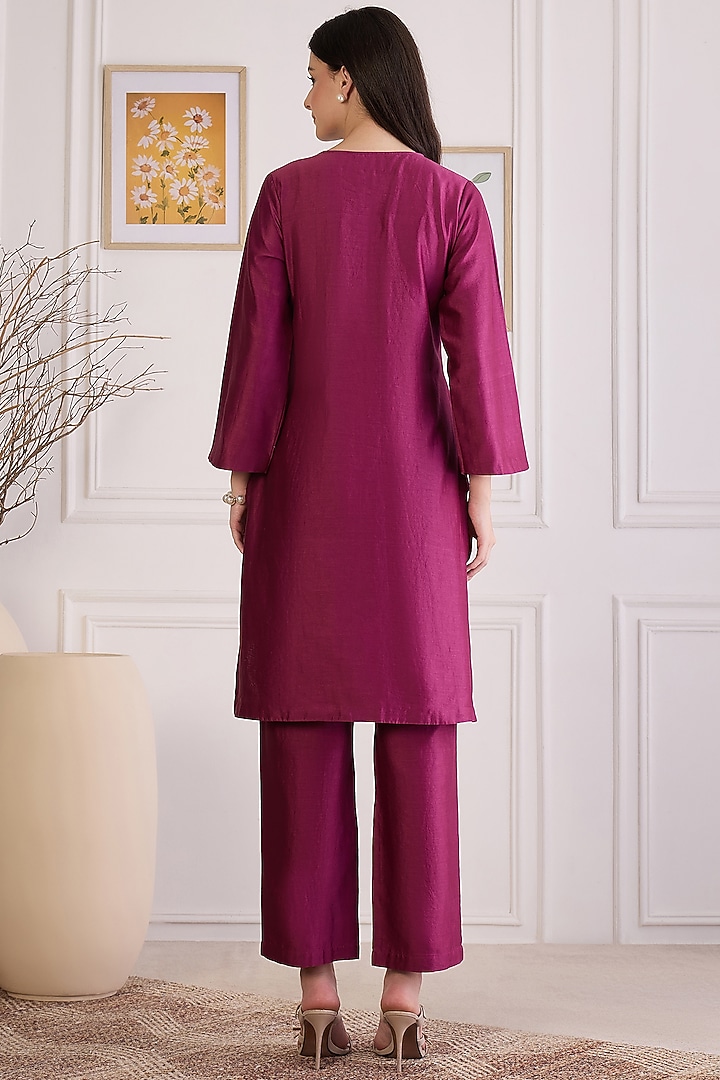 Plum Chanderi Co-Ord Set by First Resort by Ramola Bachchan at Pernia's Pop Up Shop
