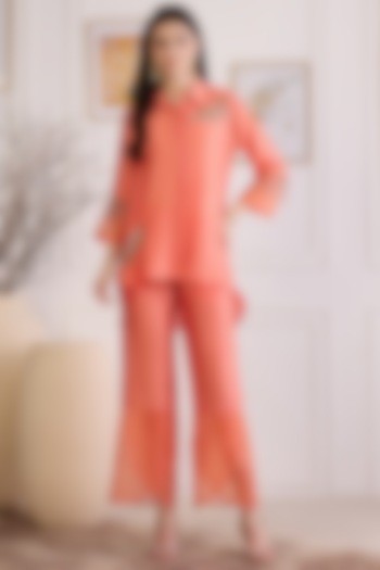 Peach Cotton Chanderi Pearl Hand Embroidered Co-Ord Set by First Resort by Ramola Bachchan at Pernia's Pop Up Shop