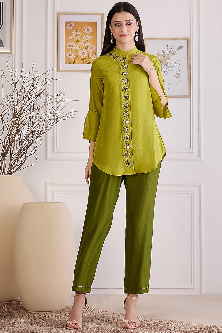 Green Habutai Silk Embroidered Co-Ord Set by First Resort by Ramola Bachchan at Pernia's Pop Up Shop