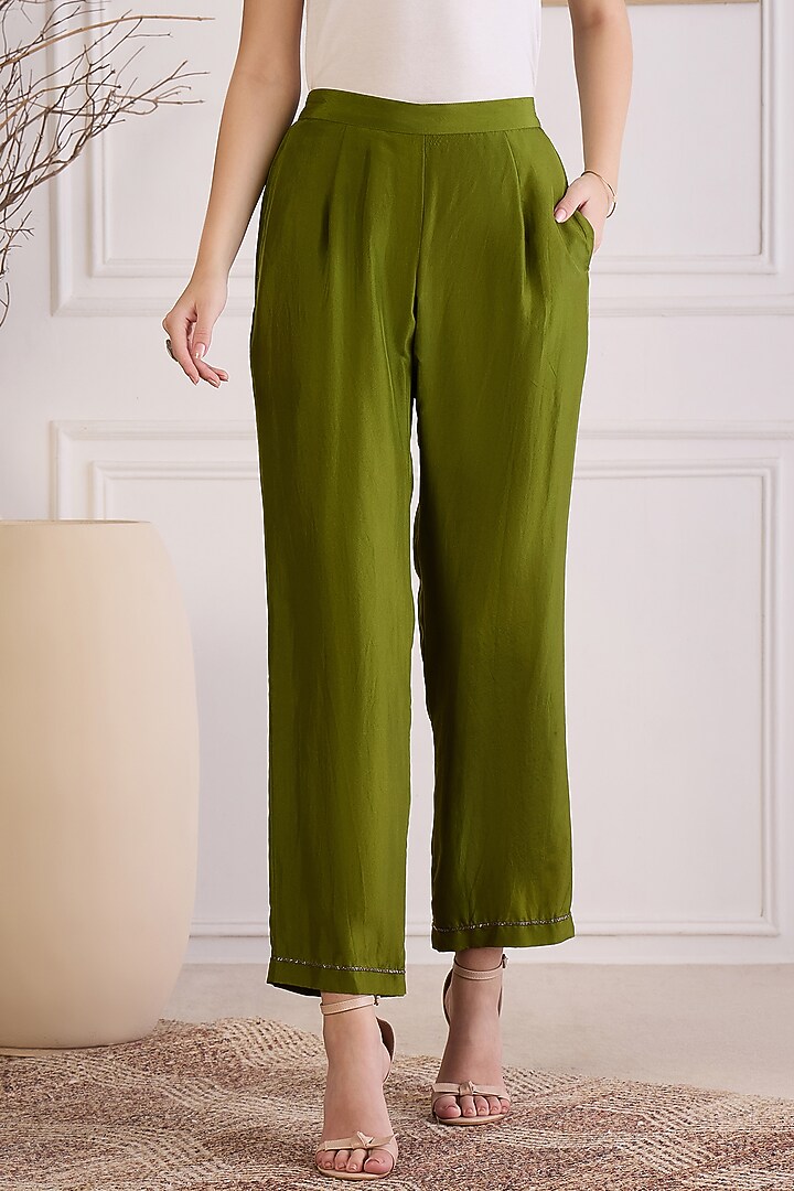 Green Habutai Silk Embroidered Co-Ord Set by First Resort by Ramola Bachchan at Pernia's Pop Up Shop