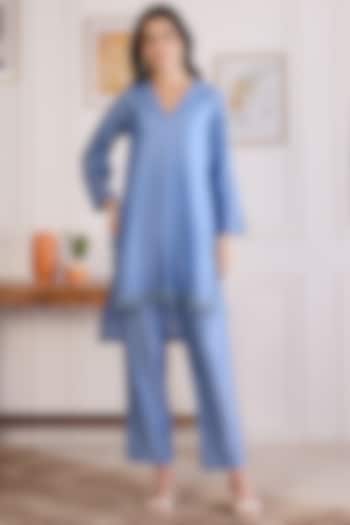 Sky Blue Chanderi Cutwork Kurta Set by First Resort by Ramola Bachchan at Pernia's Pop Up Shop