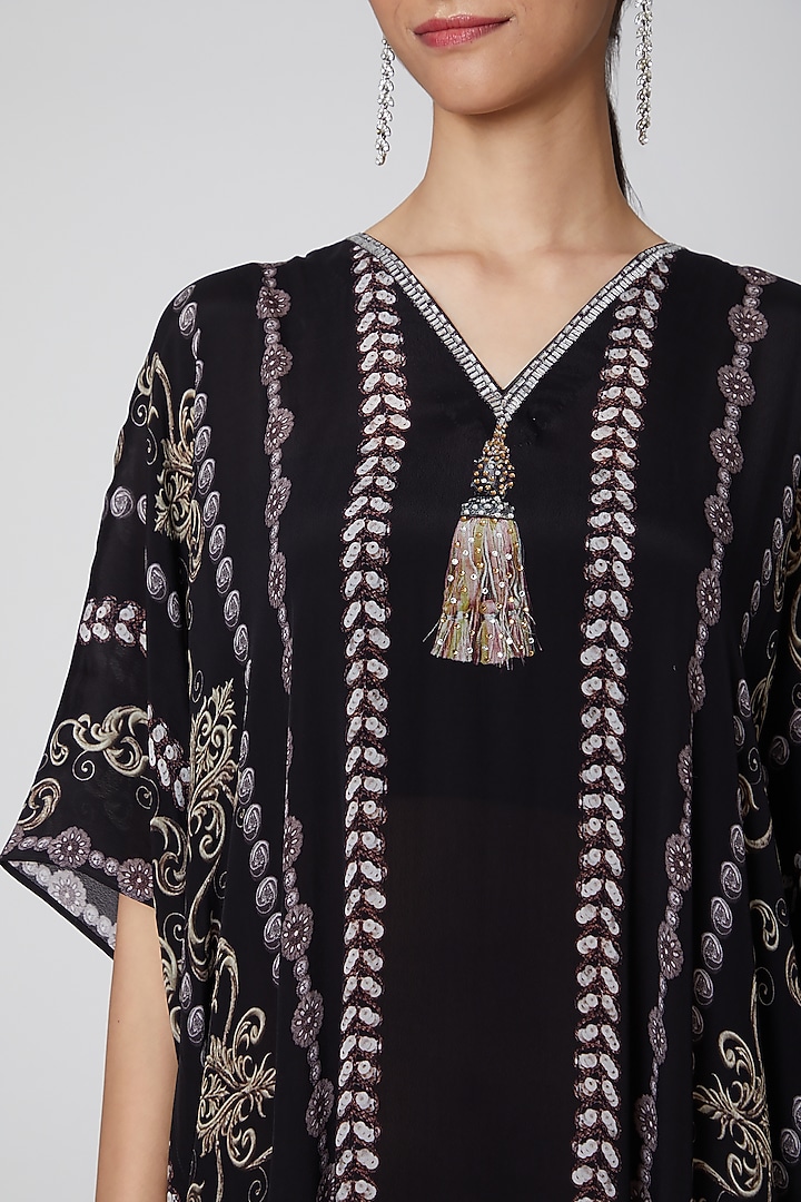 Grey Printed Kaftan by First Resort by Ramola Bachchan at Pernia's Pop Up Shop