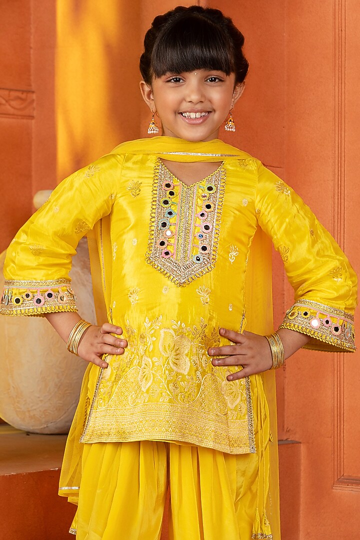 Yellow Jacquard Silk & Cotton Pleated Dhoti Set For Girls by Free Sparrow at Pernia's Pop Up Shop