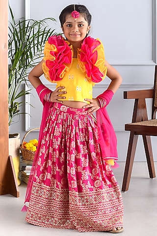 Free Sparrow - Buy Designer Lehenga, Sharara Set For Kids & more 2023 Free Sparrow - Buy Designer Lehenga, Sharara Set For Kids & more 2023
