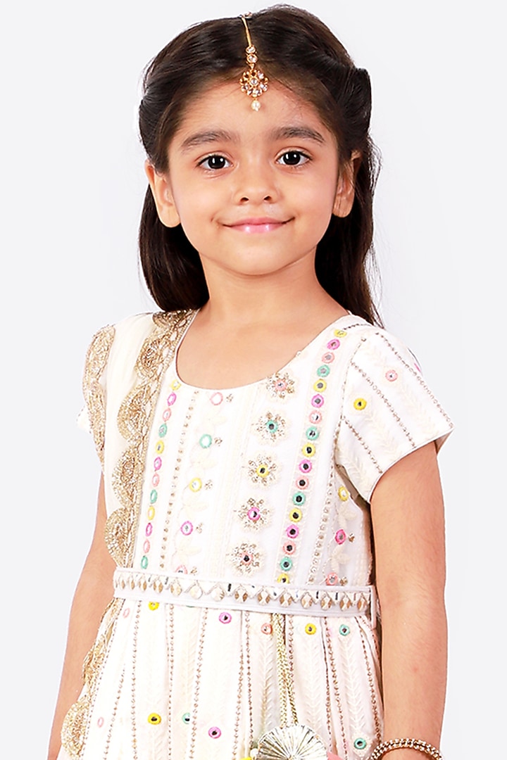 White Thread Embroidered Anarkali Set For Girls by Free Sparrow at Pernia's Pop Up Shop