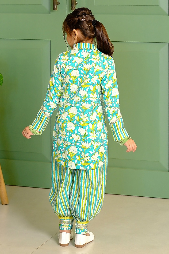 Sea Green Cotton Floral Printed Kurta Set For Girls by Free Sparrow at Pernia's Pop Up Shop