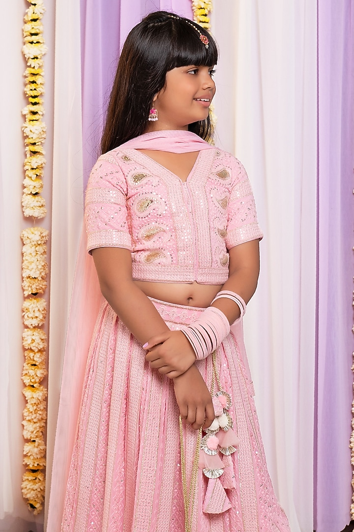 Pink Georgette Thread Embroidered Lehenga Set For Girls by Free Sparrow at Pernia's Pop Up Shop