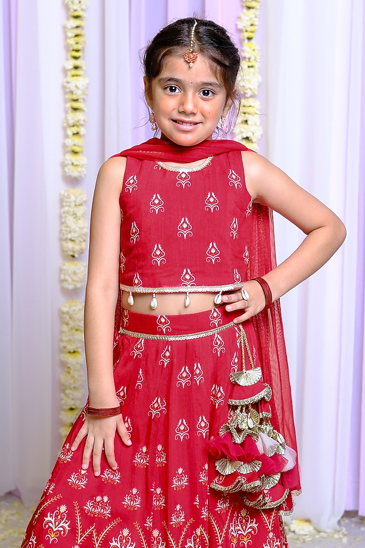 Red Silk & Cotton Floral Printed Lehenga Set For Girls by Free Sparrow at Pernia's Pop Up Shop