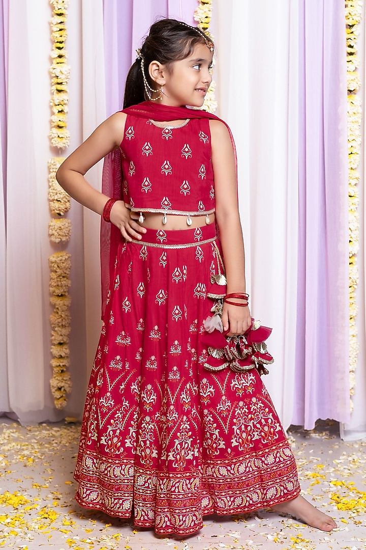 Red Silk & Cotton Floral Printed Lehenga Set For Girls by Free Sparrow at Pernia's Pop Up Shop