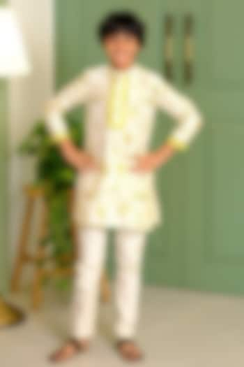 Ivory Chanderi & Cotton Floral Printed Kurta Set For Boys by Free Sparrow at Pernia's Pop Up Shop