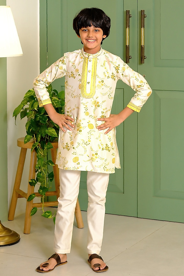 Ivory Chanderi & Cotton Floral Printed Kurta Set For Boys by Free Sparrow at Pernia's Pop Up Shop