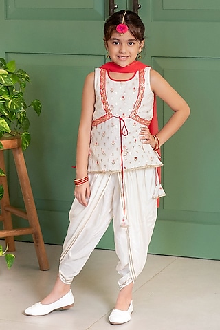 Ivory Chanderi & Cotton Embroidered Kurta Set For Girls by Free Sparrow
