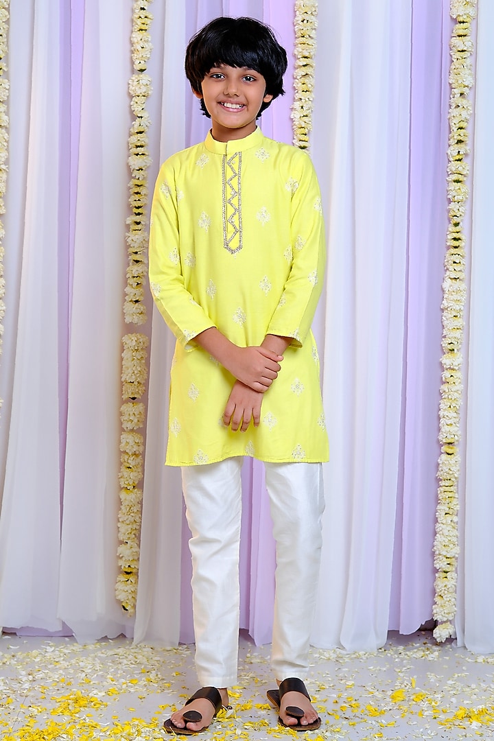 Yellow Cotton & Cotton Satin Thread Embroidered Kurta Set Boys by Free Sparrow at Pernia's Pop Up Shop