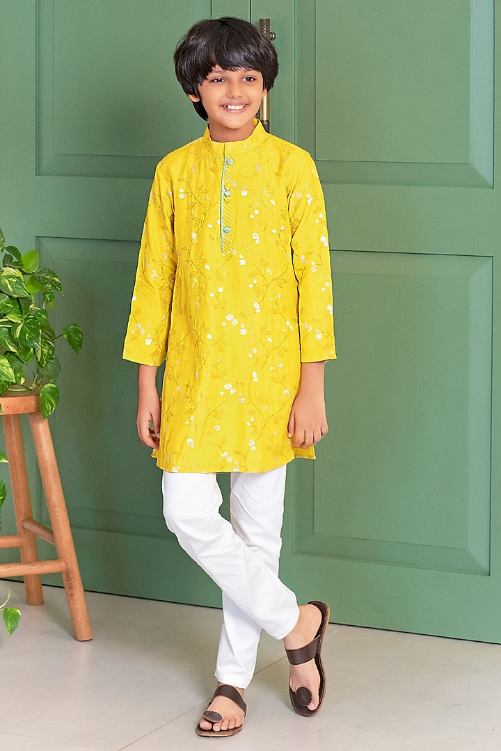 Yellow Dupion Silk & Cotton Thread Work Kurta Set For Boys by Free Sparrow at Pernia's Pop Up Shop