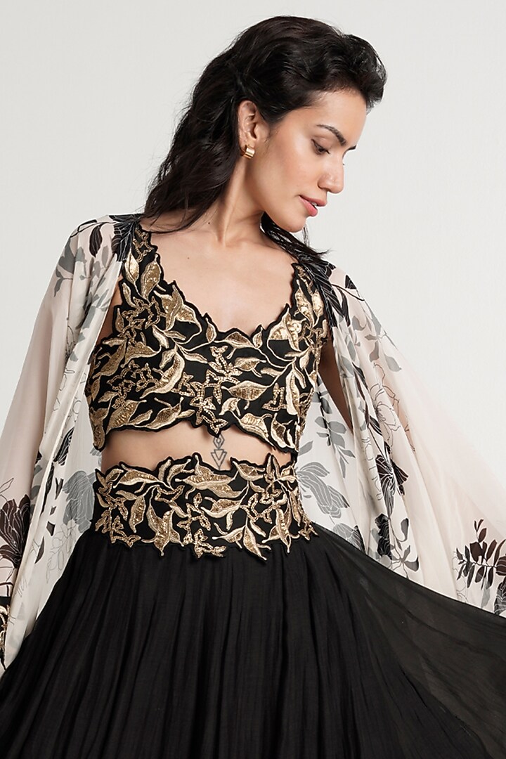 White Handloom Chanderi Silk Skirt Set by MADDER MUCH at Pernia's Pop Up Shop