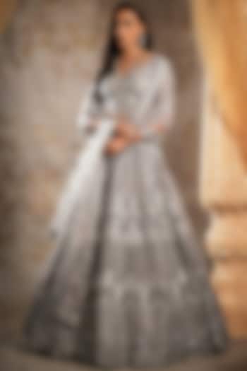 Grey Tulle Bridal Bridal Lehenga Set by Falguni Shane Peacock at Pernia's Pop Up Shop