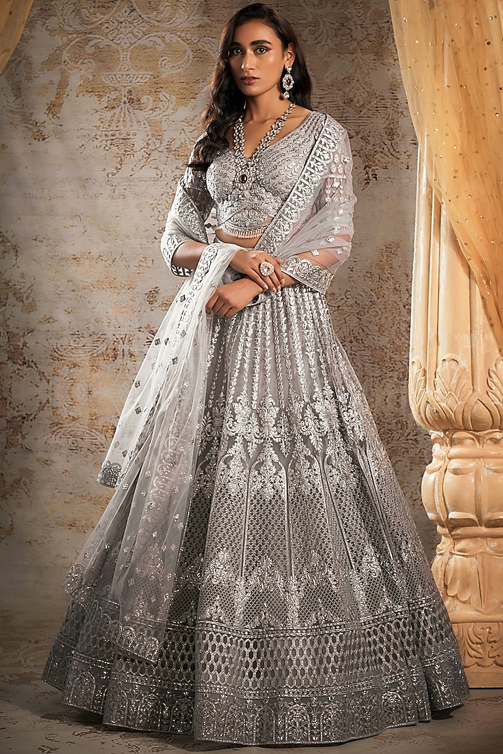 Grey Tulle Bridal Bridal Lehenga Set by Falguni Shane Peacock at Pernia's Pop Up Shop