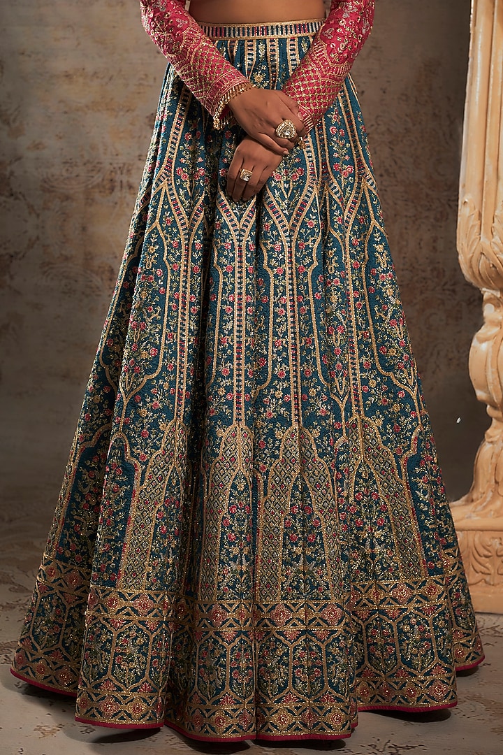 Blue Tulle Bridal Bridal Lehenga Set by Falguni Shane Peacock at Pernia's Pop Up Shop