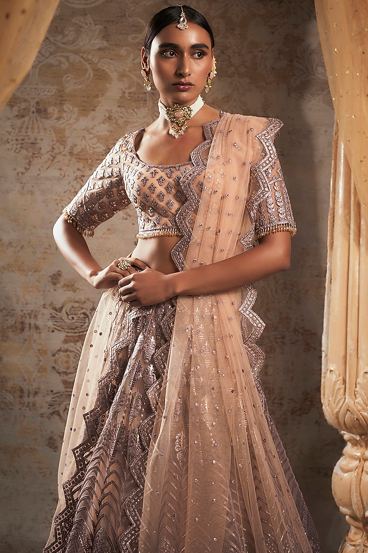 Mauve Tulle Bridal Bridal Lehenga Set by Falguni Shane Peacock at Pernia's Pop Up Shop