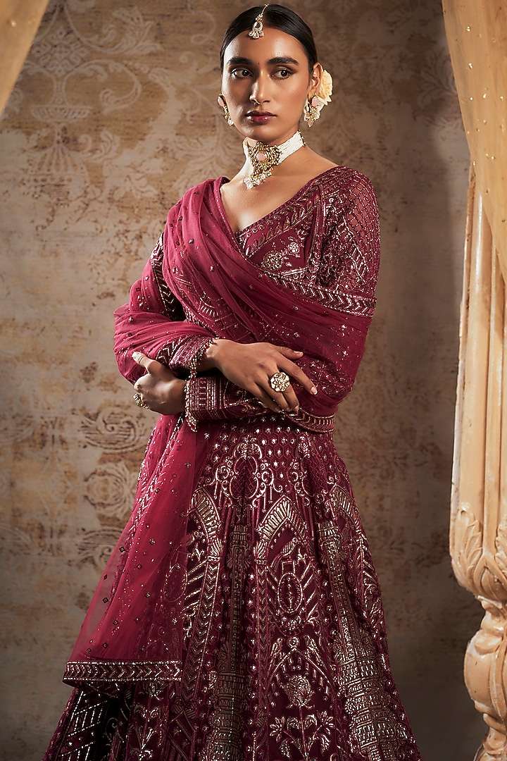 Maroon Tulle Bridal Bridal Lehenga Set by Falguni Shane Peacock at Pernia's Pop Up Shop