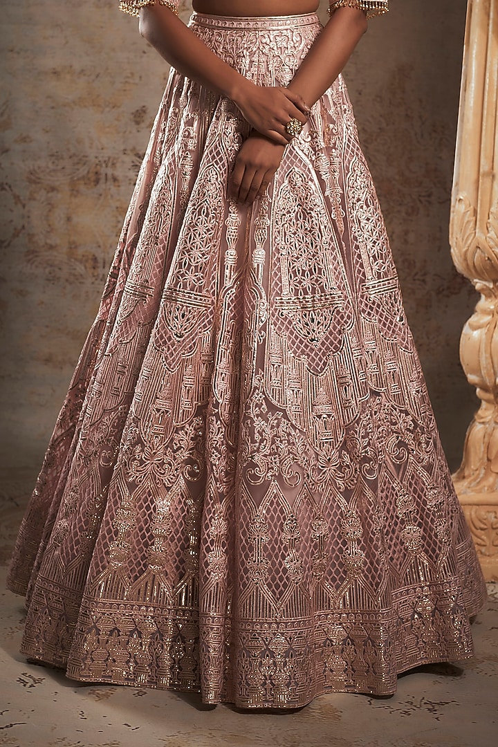 Pink Tulle Bridal Bridal Lehenga Set by Falguni Shane Peacock at Pernia's Pop Up Shop
