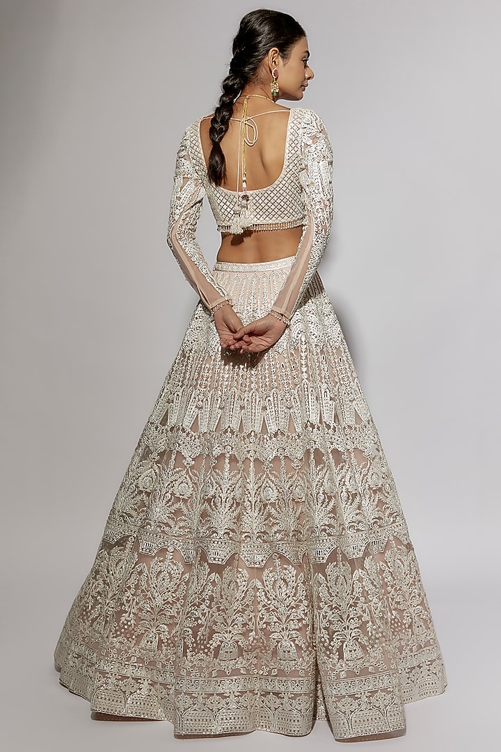 Nude Net Foil Bridal Bridal Lehenga Set by Falguni Shane Peacock at Pernia's Pop Up Shop
