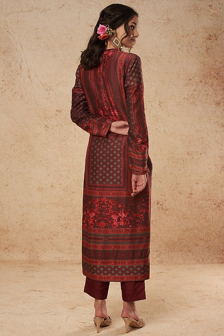 Red Printed Kurta Set by Falguni Shane Peacock India at Pernia's Pop Up Shop