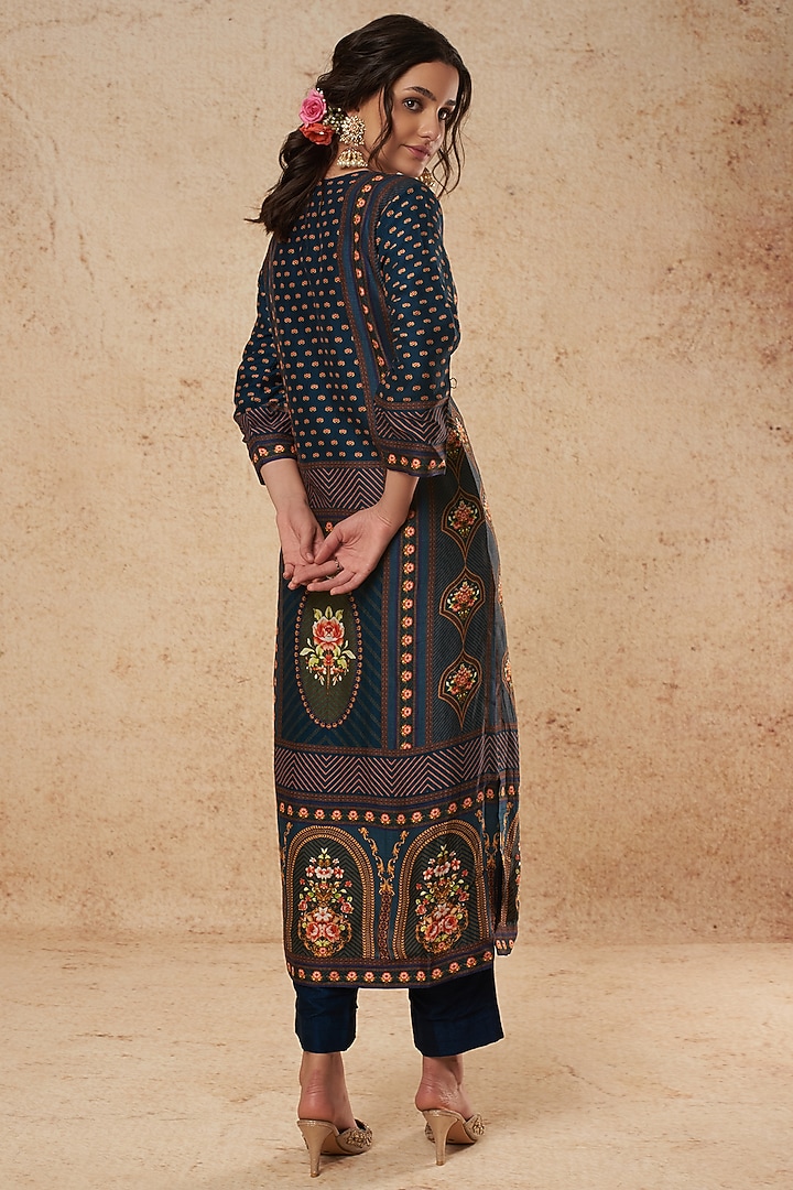 Blue Printed Kurta Set by Falguni Shane Peacock India at Pernia's Pop Up Shop
